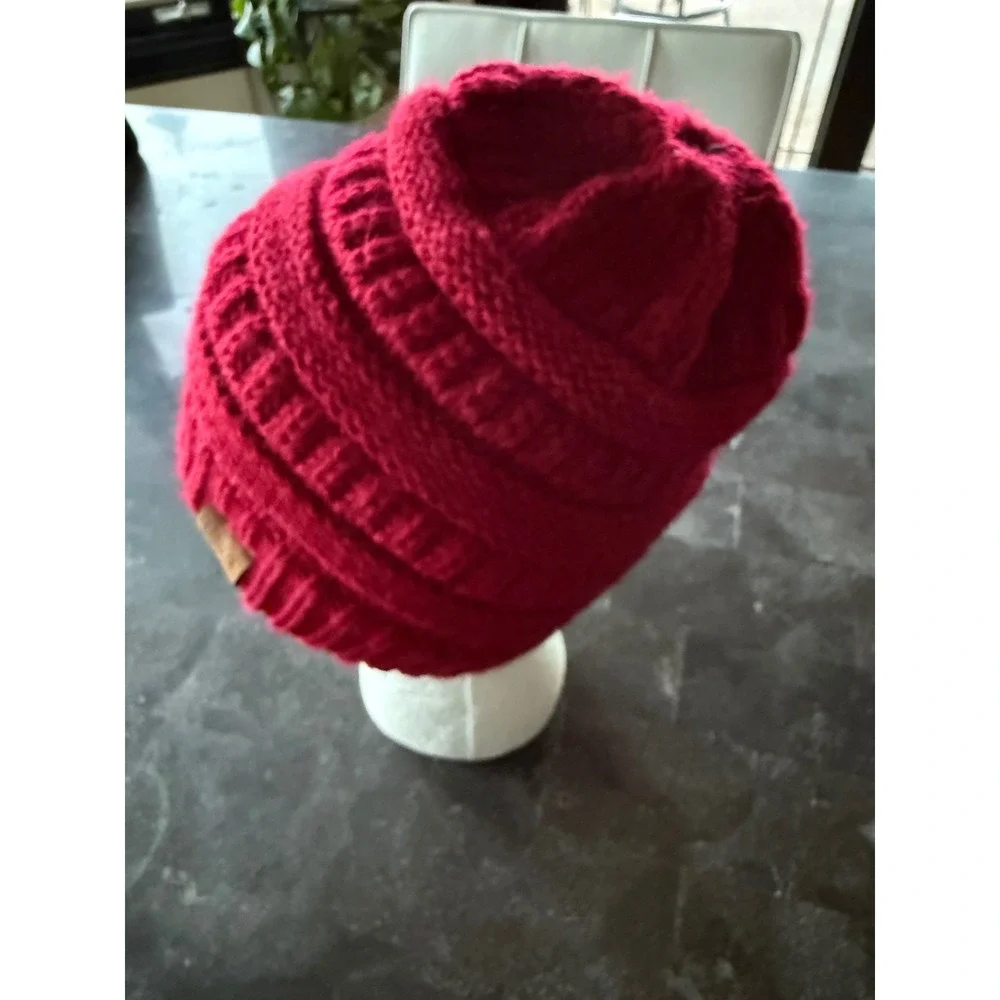 Red CC Slouchy Beanie Hat Pony Tail Cut‎ Out Knit Cuffed Logo Patch Winter Warm